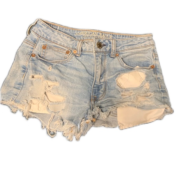 American Eagle Outfitters Pants - American Eagle Shorts Size 2